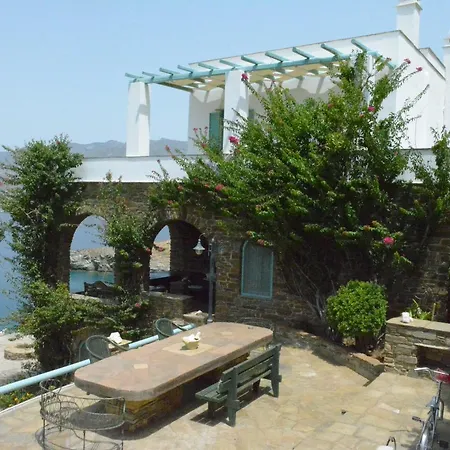 Вилла Marpesia Isternia (Tinos)