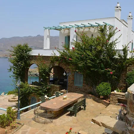 Вилла Marpesia Isternia (Tinos)